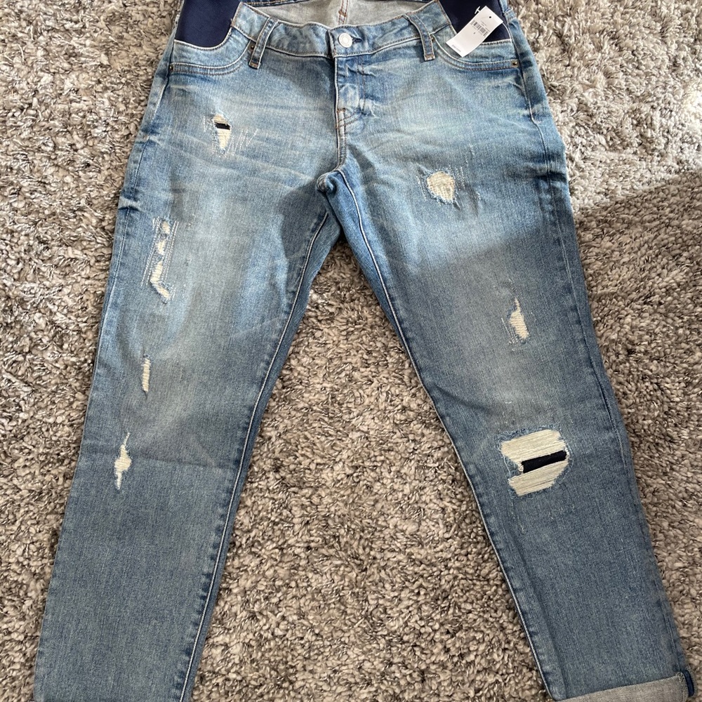 GAP boyfriend maternity jeans - NWT size 6